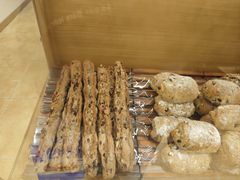 -小飞象面包公社(珠江路金鹰店)