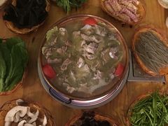 -阿婆情腊排骨火锅(金虹路店)