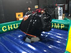 -嘿哟动霸CHUA·新潮玩运动娱乐中心·蹦床滑冰团建乐园