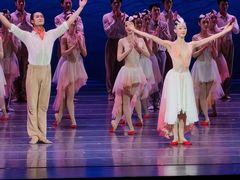 -交通银行前滩31演艺中心