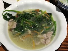 上汤菠菜-盈田盈粥庄(博山东路店)