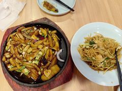 -宏状元现熬粥·京味菜(三里河店)