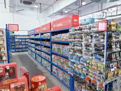 -逝水玩具折扣店