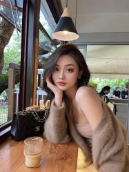 -AYO SALON