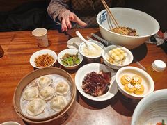 -李犟大爆鳝面·手工蟹黄包(湖滨西湖店)
