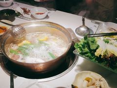 -三个椰子·现砍椰子鸡(金源CBD店)