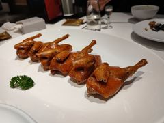 脆皮妙龄乳鸽-天然台1908(中建广场店)