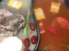 鸳鸯锅底-呷哺呷哺(松江开元店)