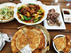 -清真·玛丽亚新疆菜主题餐厅(浙江中路店)
