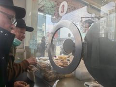 -陆稿荐观前街店