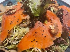 烟熏三文鱼杂菌沙拉-BE BRIGHT KITCHEN(正佳广场店)