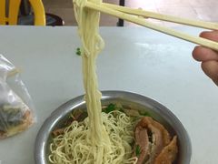 -肥佬良扣肉粉面店(梧州总店)