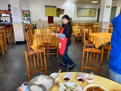 -荣生萝卜汤饭店
