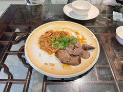 卤水鹅肠拼卤水鹅肝-吴记富苑(朝阳店)