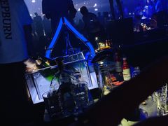 -简奥斯汀·赫本酒吧