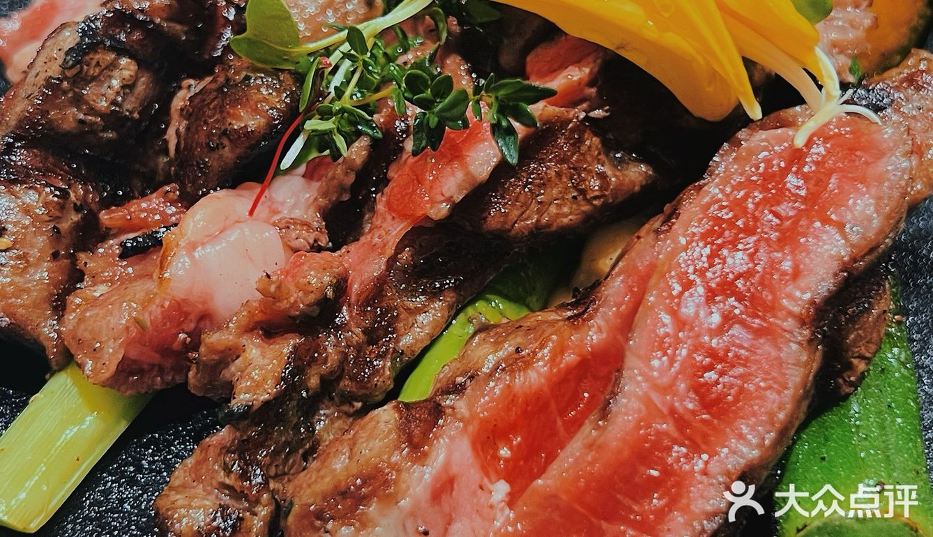 5️⃣折开吃❗300度网红高温🔥石烧牛扒