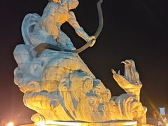 -巴陵广场