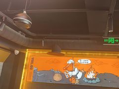 -鸣记脆皮烤鱼·海鲜烤鱼(三八广场店)