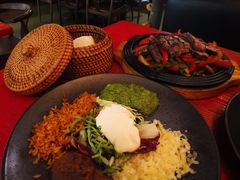 -Pistolera Mexican Cantina女枪手墨西哥餐厅(碧云路店)