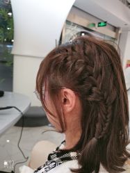 -MYYF SALON烫发染发
