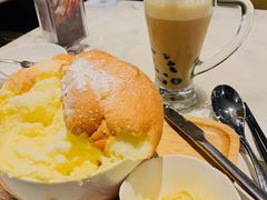 -港丽餐厅(高德置地店)