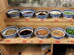 自助调料区-味仙疯美蛙鱼头(清扬路总店)