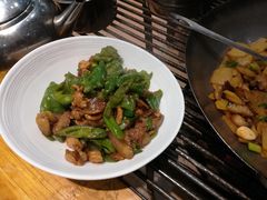 小炒肉-老唐三下锅 ·张家界地标美食(溪布街店)