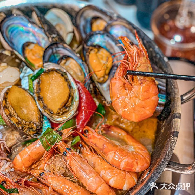 生猛海鲜锅‼️人均50+海鲜上桌还在跳|番禺新店