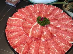 -鼎泰亨·海鲜牛肉餐厅(滨江店)