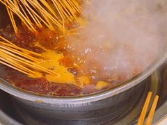 -钢管厂五区小郡肝串串香(蜀都万达店)