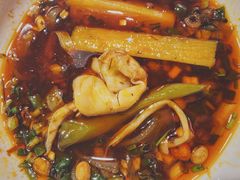 -蜀滋香鲜鱼美蛙火锅(339店)