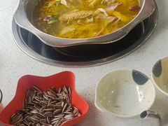 -乙丙丁正宗昭通天麻火腿鸡(总店)