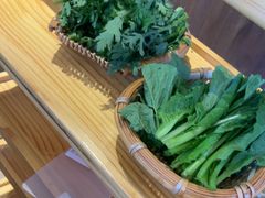 -阿婆情腊排骨火锅·野生菌季(古城旗舰店)