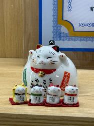 -宥莉·ULLY 痘敏肌•科技皮肤管理中心