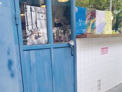 -Be Lived Cafe比例咖啡(摩天轮店)