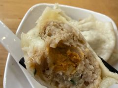 蛋黄鲜肉包-东升灌浆包(辛庄街总店)