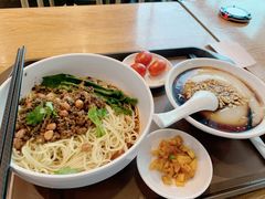 -重庆老字号·吴抄手·高豆花(T3航站楼店)