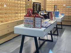 -一代眼镜·蔡司配镜(浦东大拇指广场店)