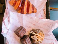 巧克力香蕉羊角包-OUR Bakery(三里屯太古里店)
