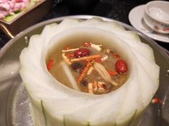 -得意咚瓜·顺德鱼生·冬瓜火锅(深圳首店)