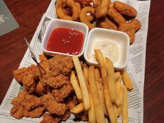 炸物拼盆-Ambra Haus琥珀屋精酿餐厅(宝山店)