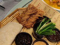烙馍卷馓子-大张烙馍村(绿地店)