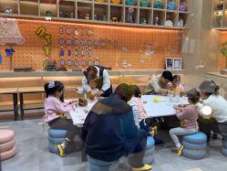 -奈尔宝家庭中心·亲子餐厅(北京东坝万达店)