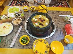 -田村·石锅藏香鸡(八廓街店)