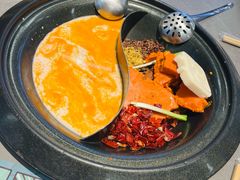-生活如沸·顺德水牛奶火锅(大学路店)