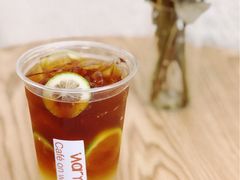 青柠气泡美式-Cafe on warm(丹霞店)