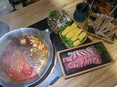 -湊湊火锅·茶憩(上海合生汇店)