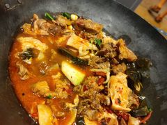 -富正毅三下锅·湘西韵味(天门山索道店)