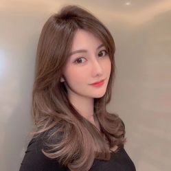 -AYO SALON