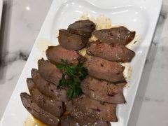 -匠心牛公馆·潮汕牛肉海鲜火锅(索菲特店)